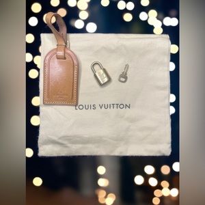 Authentic Louis Vuitton Luggage Tag, dust bag, lock and key 312